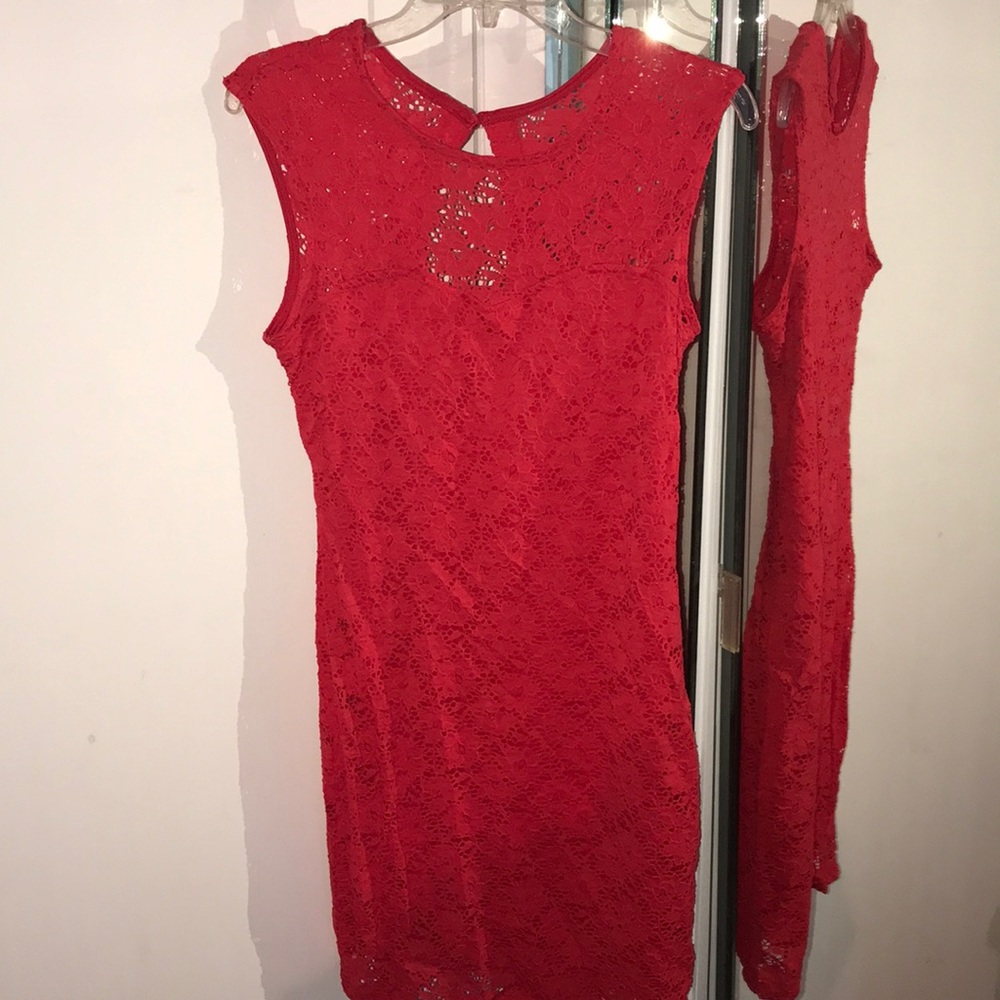 BEBE stretchy red dress
